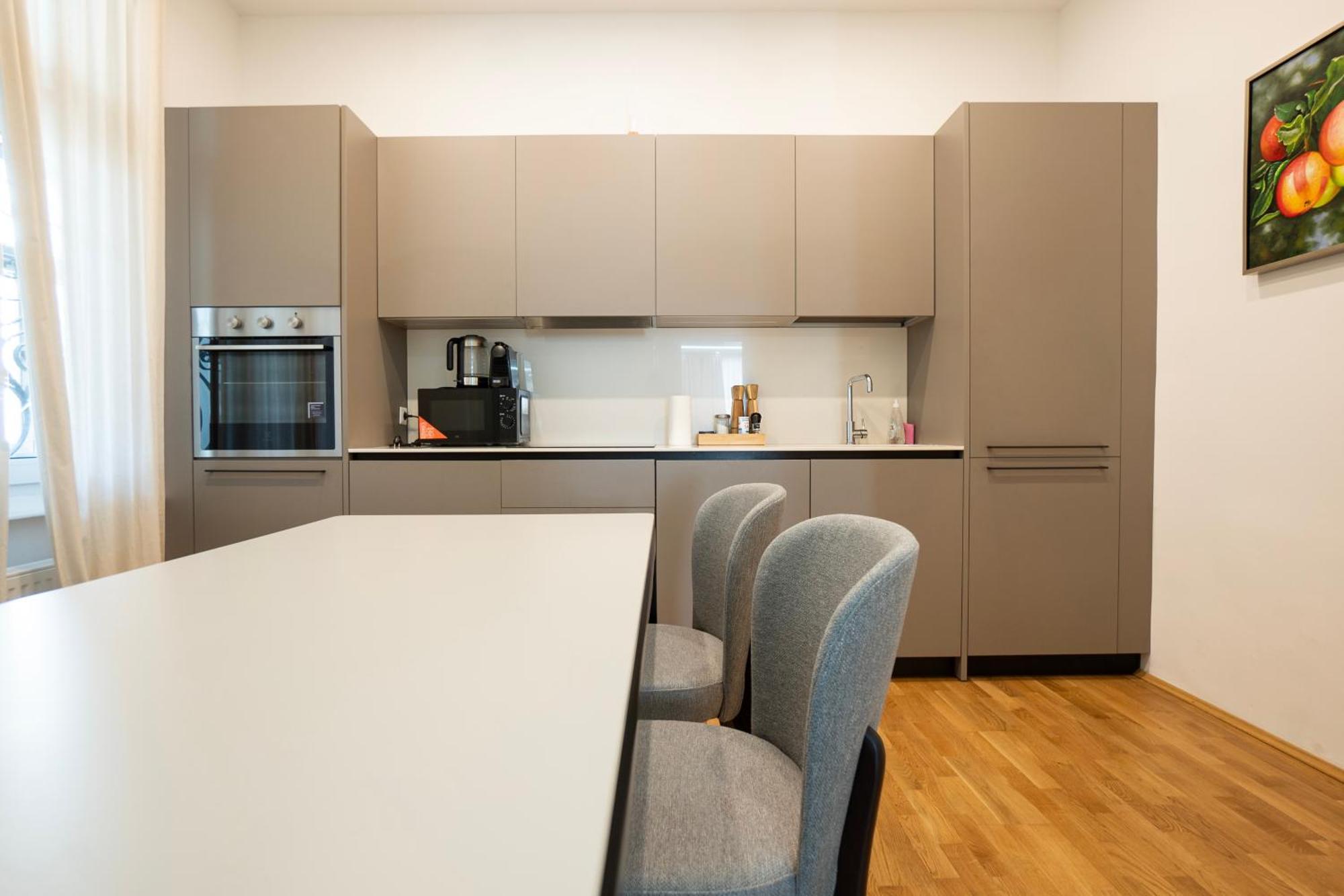 Charming 2-Room Apartment With Balcony, 15 Min To Center Вена Экстерьер фото